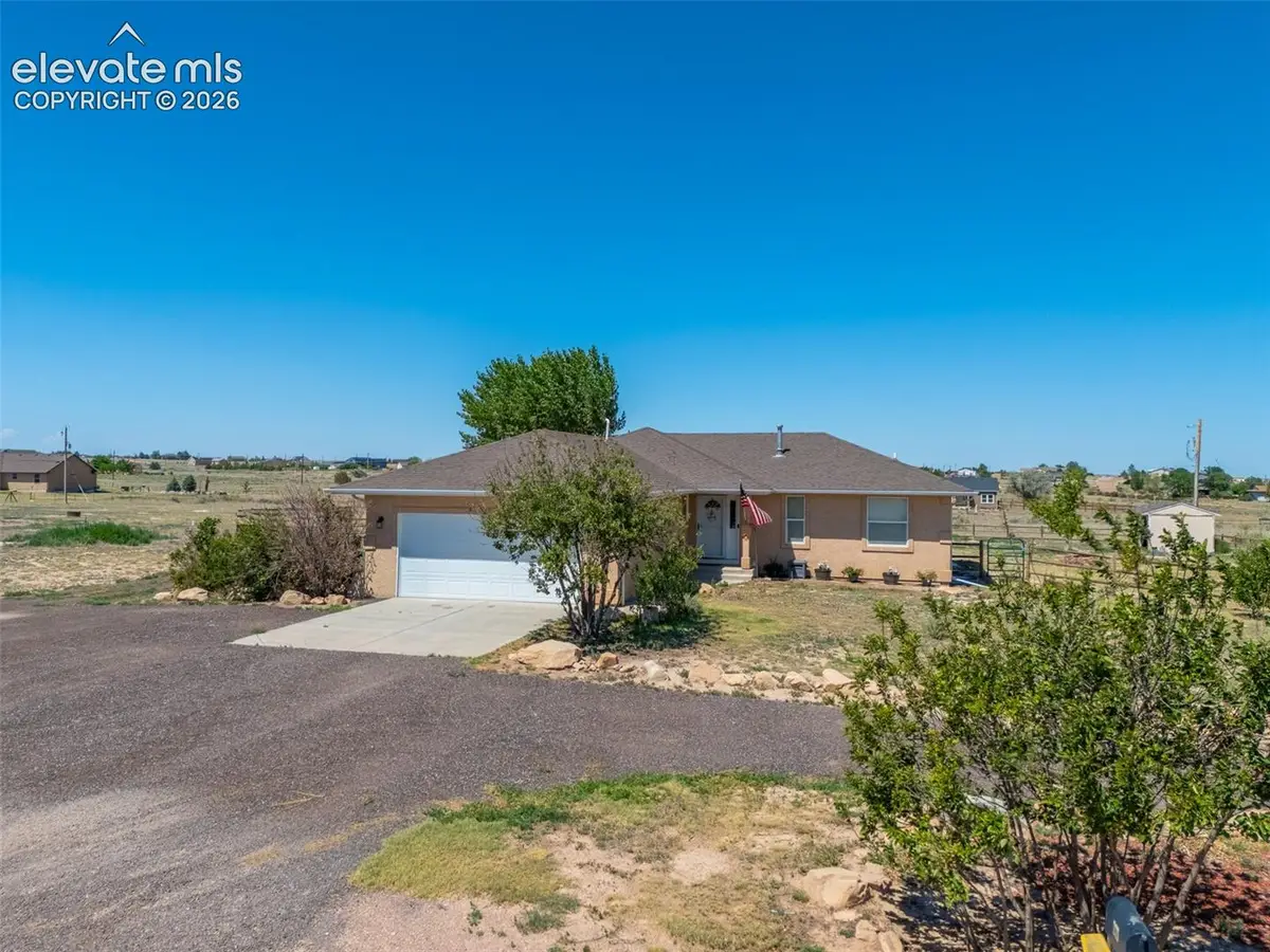 635 E Chaunsey Drive, Pueblo West, CO 81007 - #1