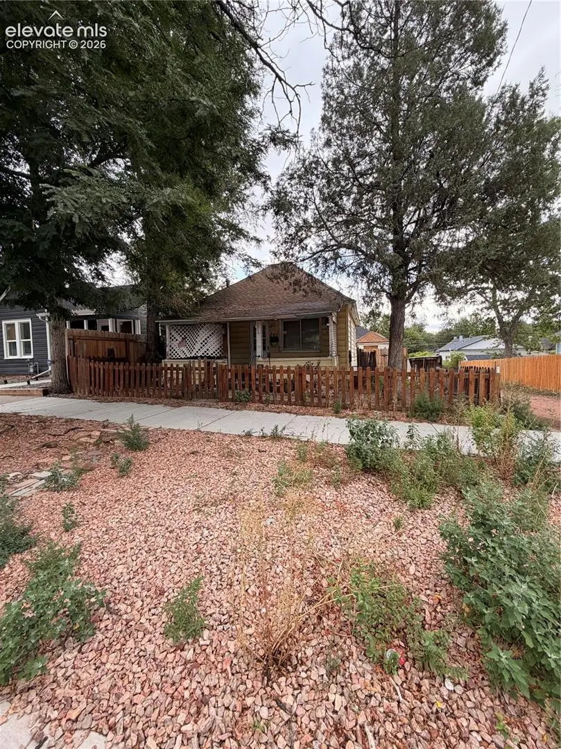 701 N Corona Street, Colorado Springs, CO 80903 - #2