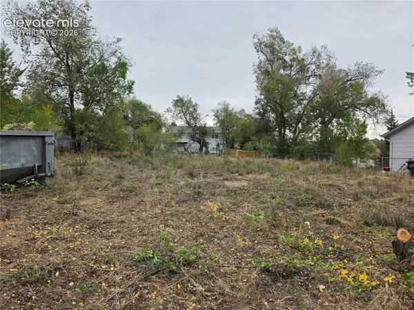3340 Knotwood Drive, Colorado Springs, CO 80910