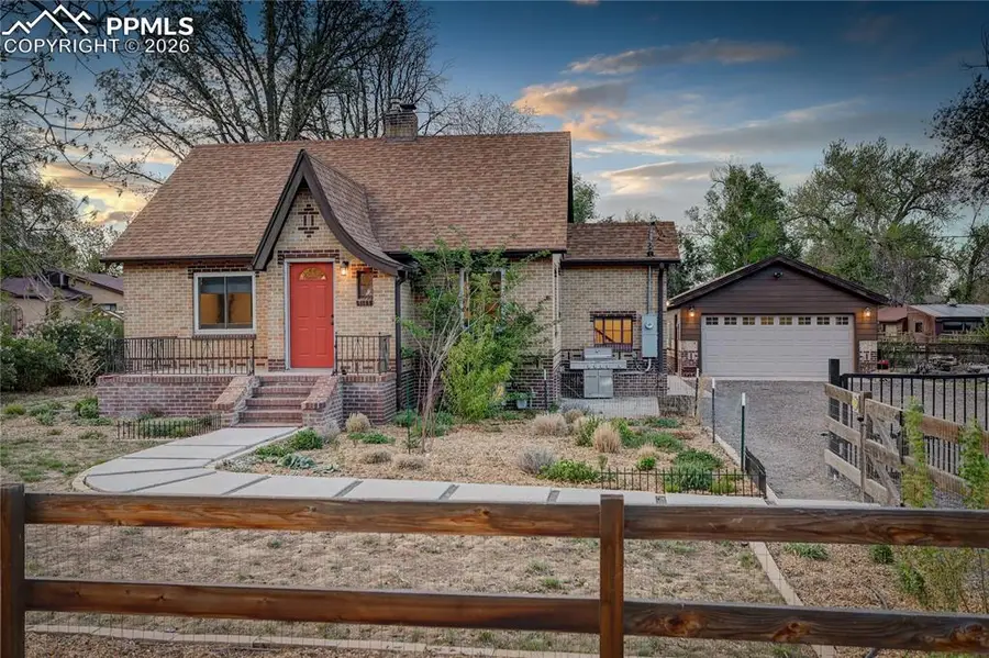 6907 W 12th Avenue, Lakewood, CO 80214 - #2