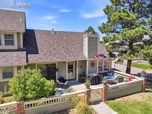 727 Crown Point Drive, Colorado Springs, CO 80906