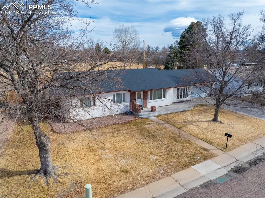 124 E Circle Drive, Canon City, CO 81212 - #3