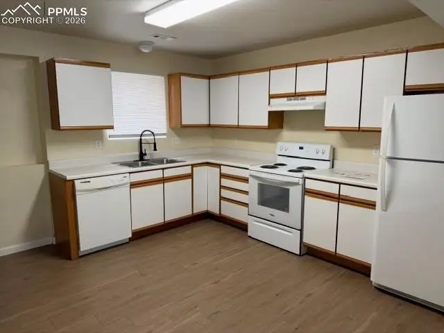 729 E Laporte Drive, Pueblo, CO 81007 - #3