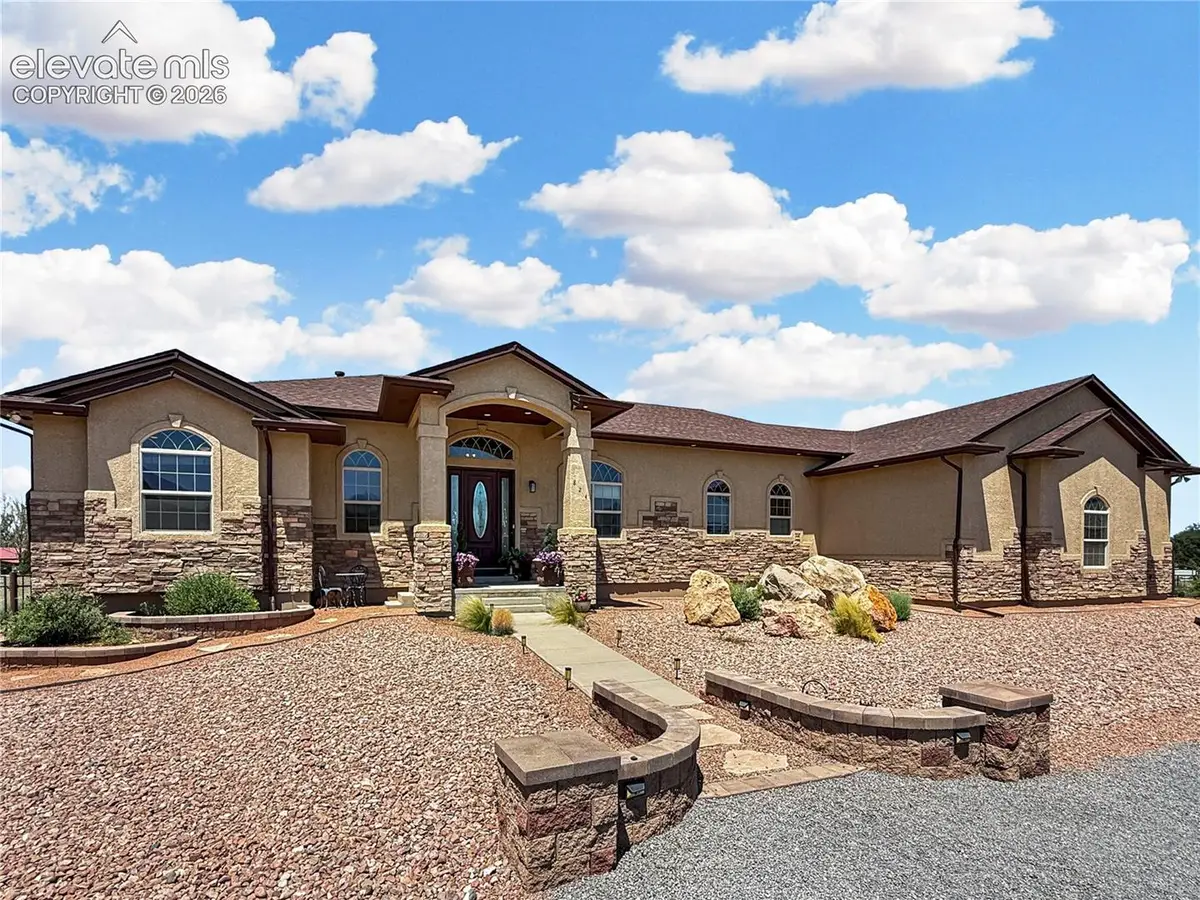 824 Patience Place, Pueblo, CO 81006 - #1