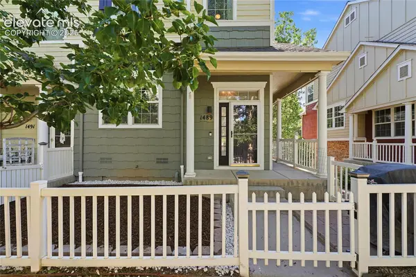 1489 Red Peak Drive, Castle Rock, CO 80109