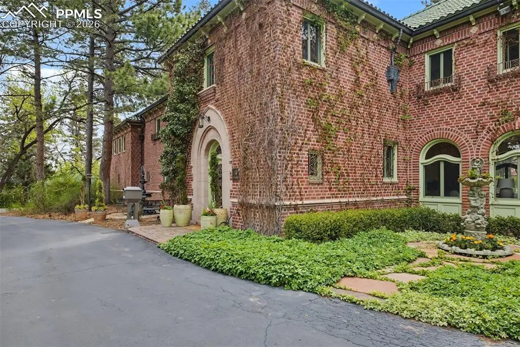 15 Elm Avenue, Colorado Springs, CO 80906 - #1