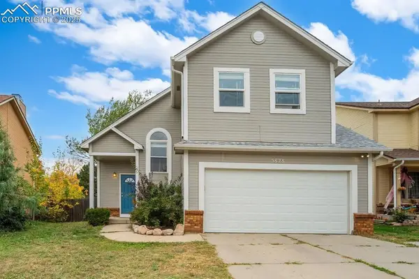 5828 Oakwood Boulevard, Colorado Springs, CO 80923