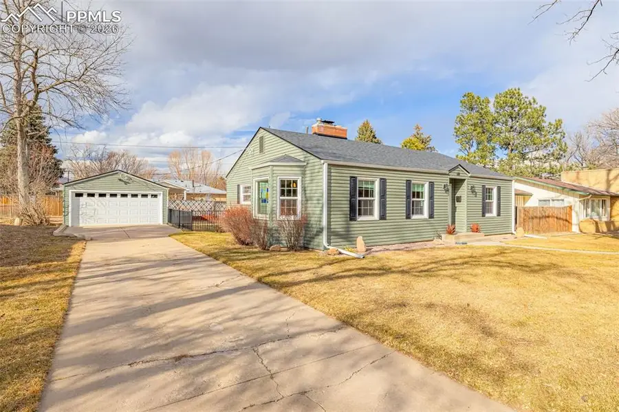 618 W Cheyenne Road, Colorado Springs, CO 80906 - #3