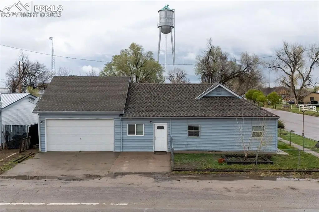 505 2nd Avenue, Deer Trail, CO 80105 - #1