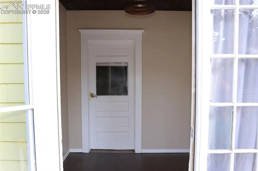 1633 Cheyenne Boulevard, Colorado Springs, CO 80906 - Image #2