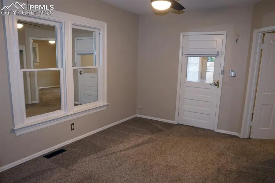 1633 Cheyenne Boulevard, Colorado Springs, CO 80906 - Image #3