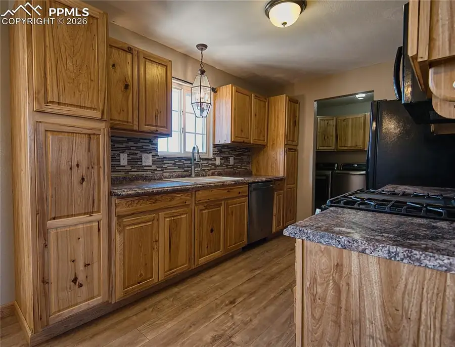 62 9th Avenue, Penrose, CO 81240 - #3