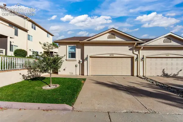 2016 Summerset Drive, Colorado Springs, CO 80920