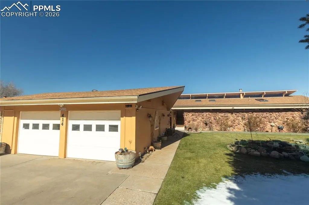 414 Chamberlin Place, Colorado Springs, CO 80906 - #1