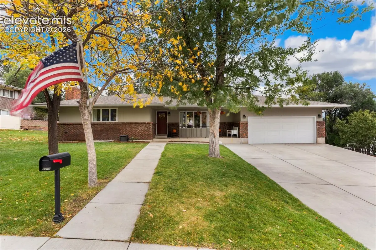 6372 W Wicklow Circle, Colorado Springs, CO 80918 - #1