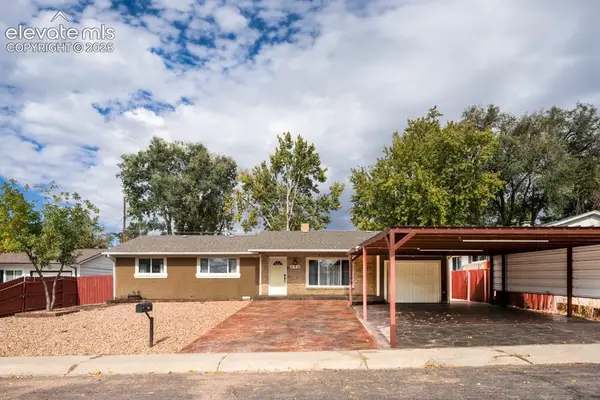 524 Esther Drive, Colorado Springs, CO 80911