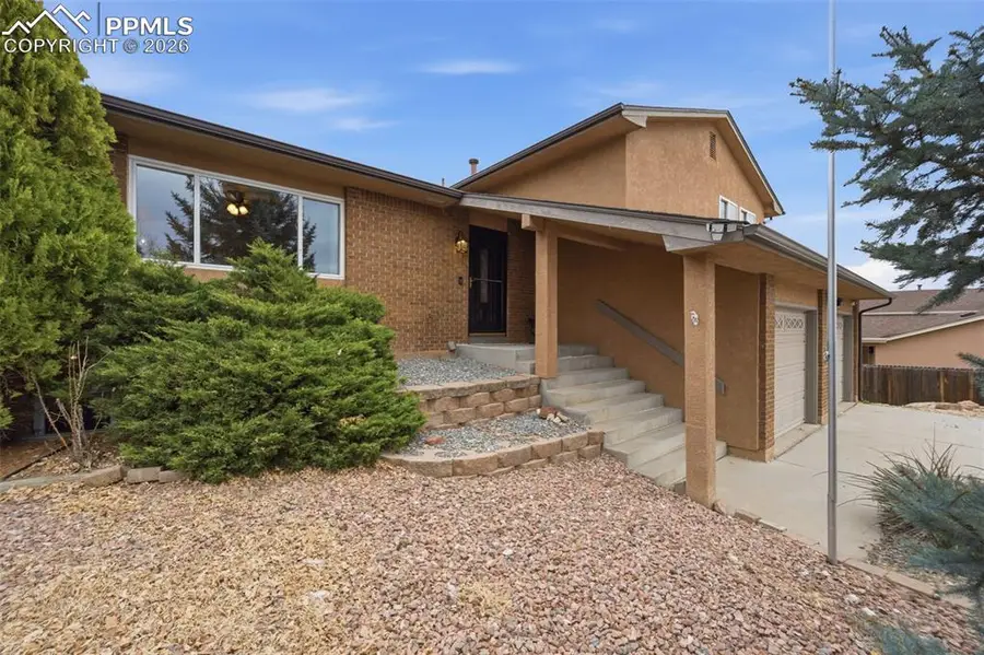 7620 Sunny View Lane, Colorado Springs, CO 80911 - #2