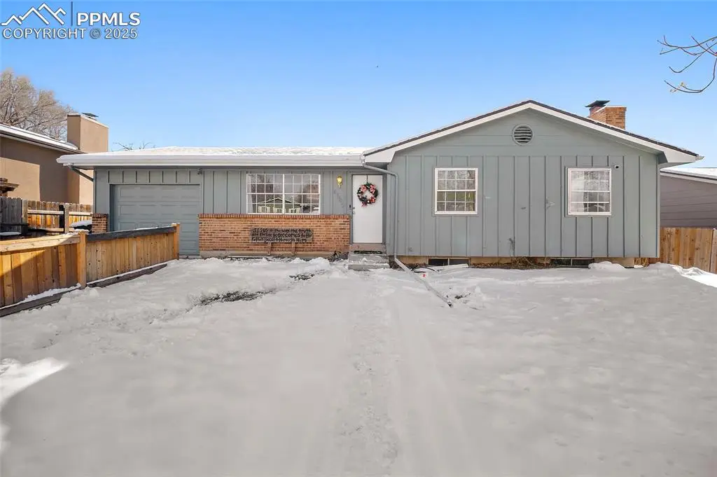 4605 S Sleepy Hollow Circle, Colorado Springs, CO 80917 - Image #1