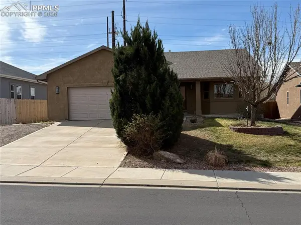 2308 Crestwood Lane, Pueblo, CO 81008