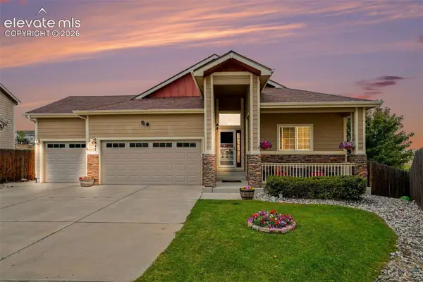 6847 Sandyford Lane, Colorado Springs, CO 80923