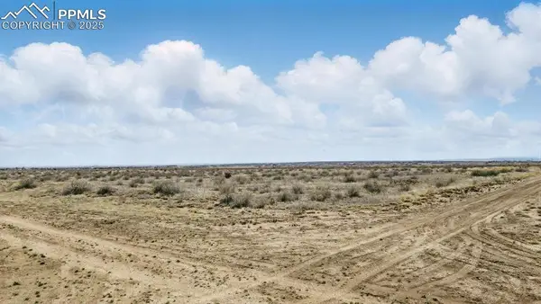 924 N Fort Amity Drive, Pueblo West, CO 81007