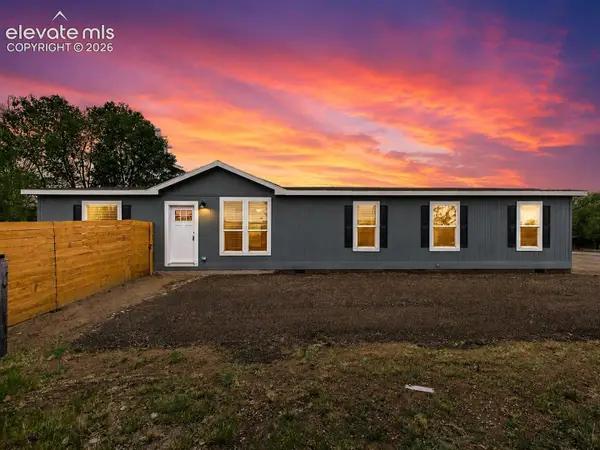 354 E Stewart Drive, Pueblo, CO 81007