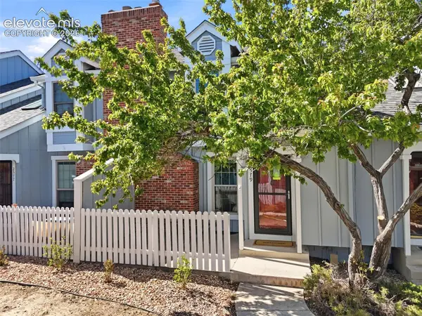 2579 Hatch Circle, Colorado Springs, CO 80918
