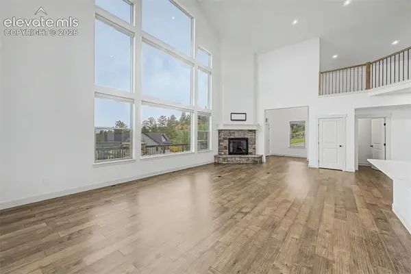 1015 Locklin Way, Woodland Park, CO 80863