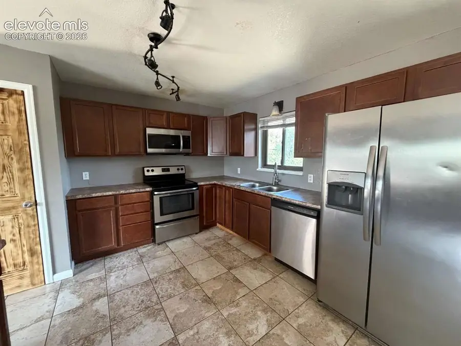 522 Clearview Drive, Fountain, CO 80817 - #3
