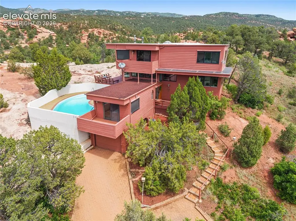 133 Via Vallecito, Manitou Springs, CO 80829 - #1