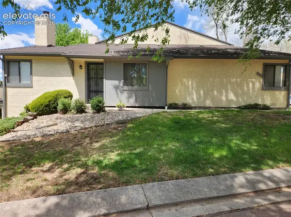 4540 Castlepoint Drive, Colorado Springs, CO 80917