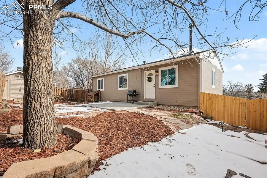 427 N Chestnut Street, Colorado Springs, CO 80905 - Image #3