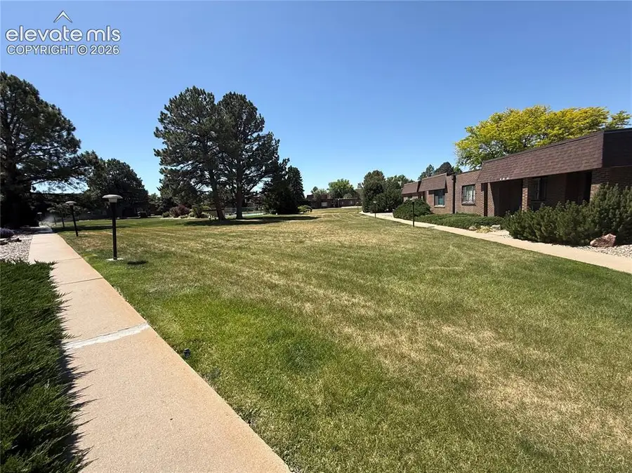 52 Villa Drive, Pueblo, CO 81001 - #3