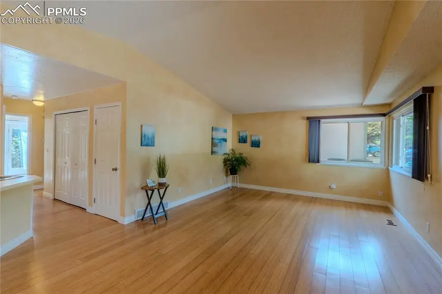 961 Columbine Avenue, Colorado Springs, CO 80904 - Image #3