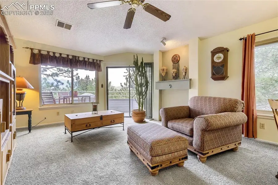 3636 Iguana Drive, Colorado Springs, CO 80910 - #2