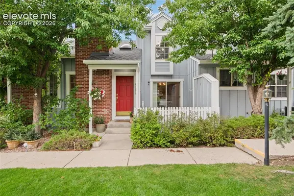 6806 Los Reyes Circle, Colorado Springs, CO 80918