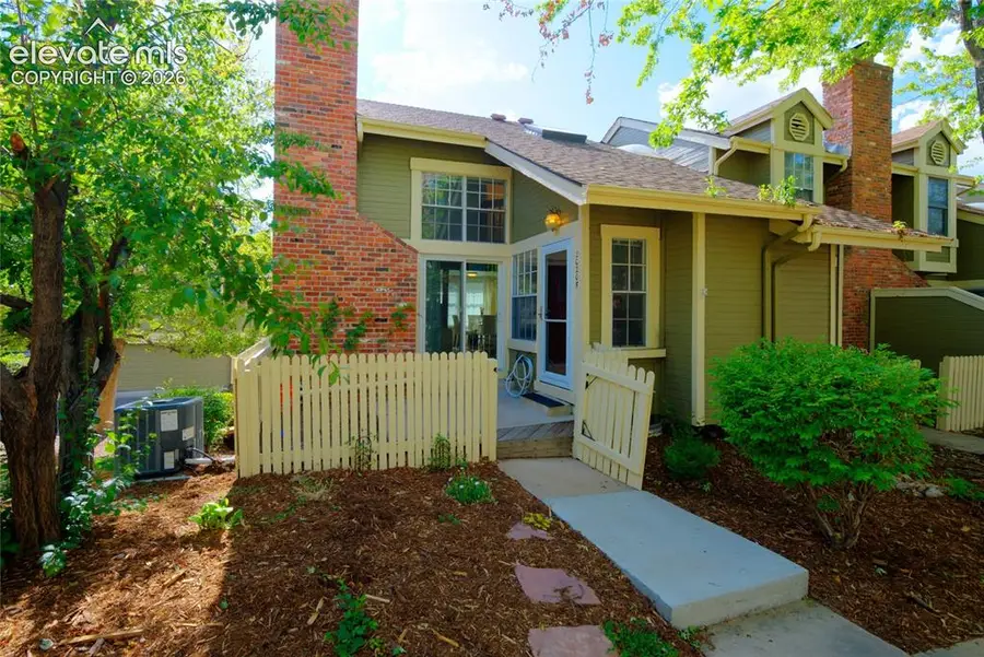 2020 S Hannibal Way #F, Aurora, CO 80013 - #2