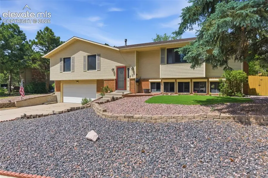 6125 Castlewood Lane, Colorado Springs, CO 80918 - #2
