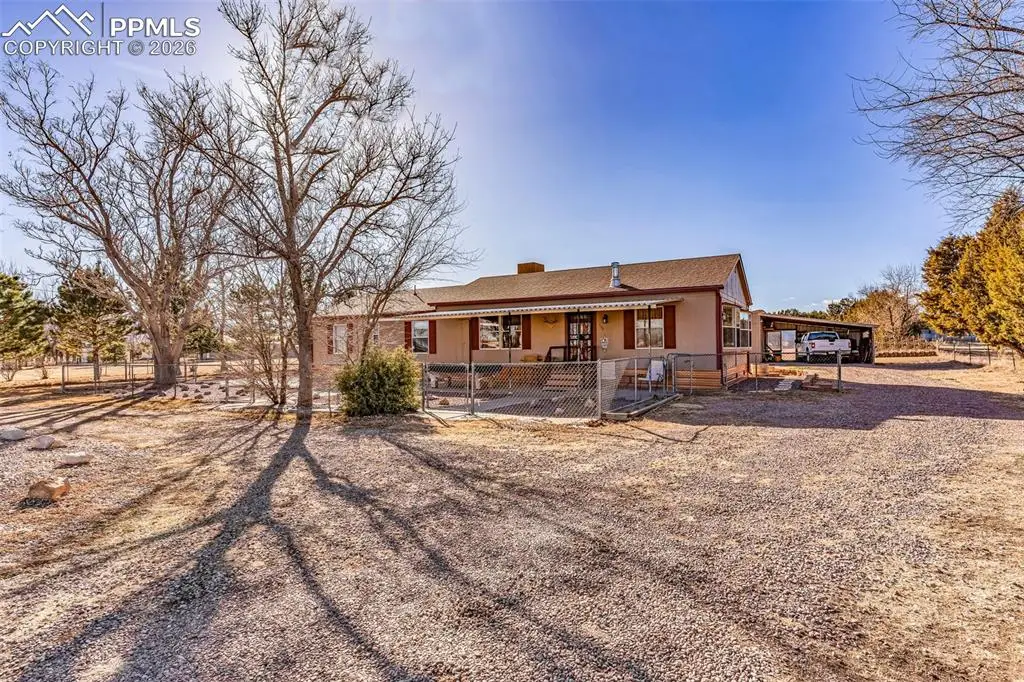 555 D Street, Penrose, CO 81240 - #1