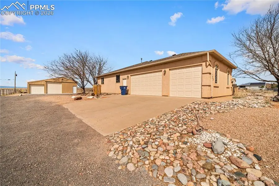 1225 N Parkridge Drive, Pueblo, CO 81007 - #2