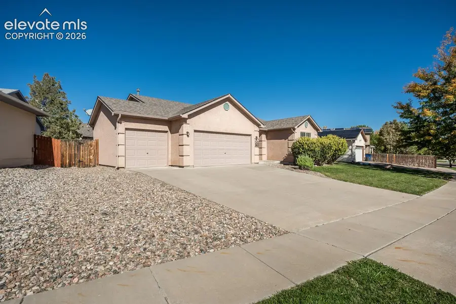 3433 Raccoon Lane, Pueblo, CO 81005 - #2