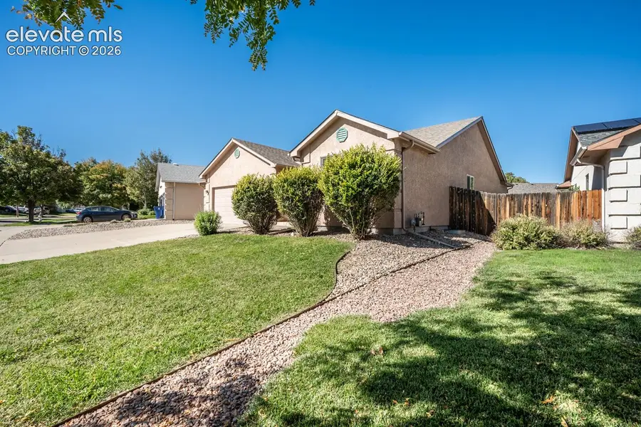 3433 Raccoon Lane, Pueblo, CO 81005 - #3