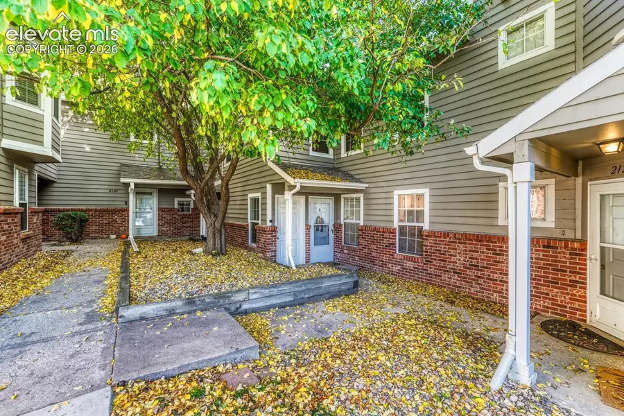 2121 Troy Court, Colorado Springs, CO 80918 - #2