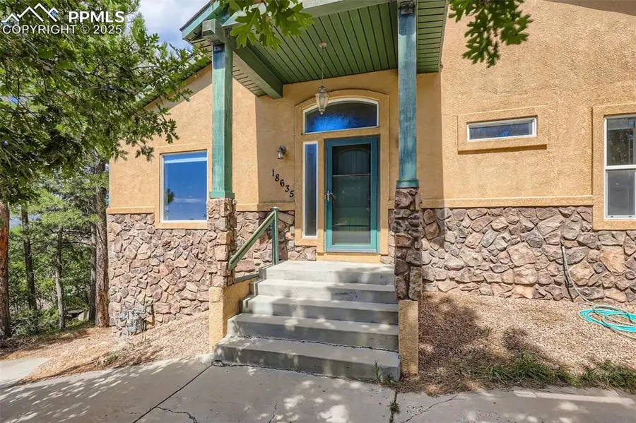 18635 Lower Lake Road, Monument, CO 80132 - Image #2