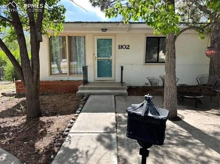 1102 Iowa Avenue, Colorado Springs, CO 80909 - #2