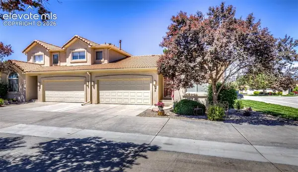 126 Luxury Lane, Colorado Springs, CO 80921