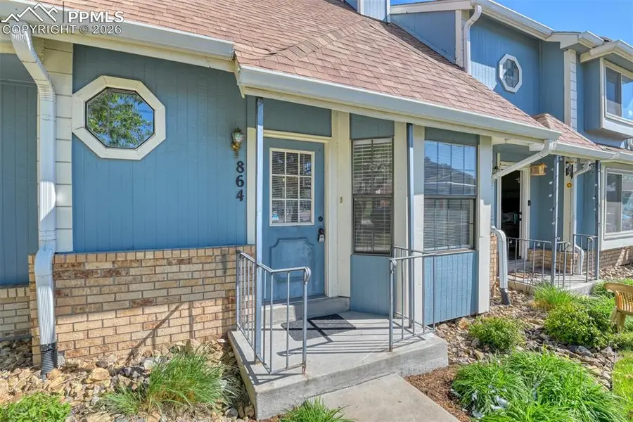 864 London Green Way, Colorado Springs, CO 80906 - #3