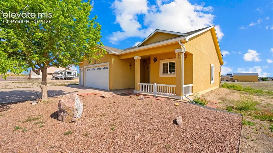 1133 E Ivanhoe Drive, Pueblo, CO 81007 - #3
