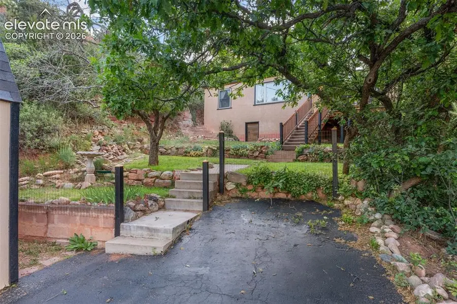 215 Washington Avenue, Manitou Springs, CO 80829 - #3