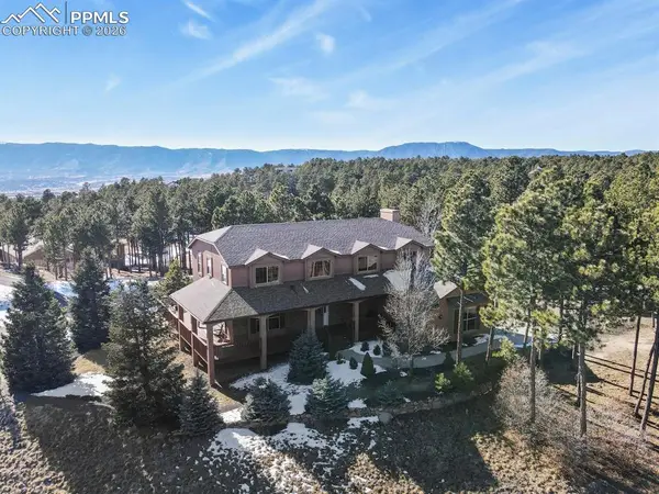 17255 Lamplight Drive, Monument, CO 80132